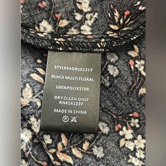 ISO ASTR the Label Puff Sleeve Floral Dress - Picture 2 of 2